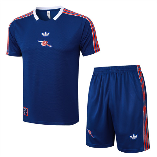 24/25  Arsenal Training  Adult Uniform