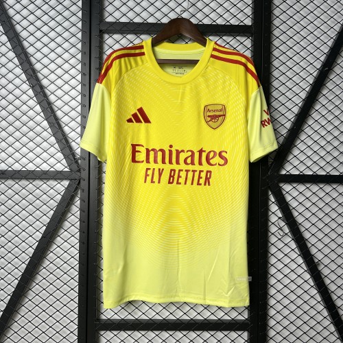 25/26 Real Madrid Goalkeeper Man Jersey | Fan Version