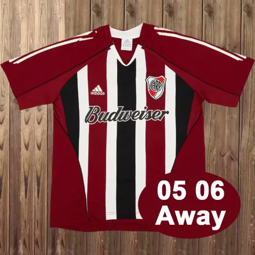 Retro River Plate 05/06 Away Jersey