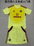 25/26 Celtic Goalkeeper Adult Uniform