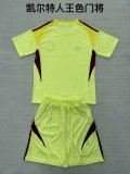25/26 Celtic Goalkeeper Adult Uniform