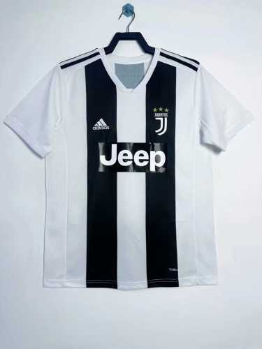 Retro Juventus 18/19 Home Jersey
