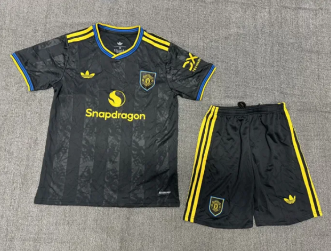 25/26 Manchester United Third Away Adult Uniform