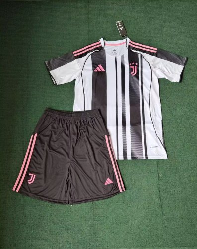 25/26 Juventus Home Adult uniforms