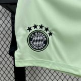 25/26 Bayern Munich Goalkeeper Kids Kit