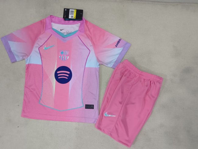 25/26 Barcelona Pink Kids Kit
