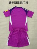 25/26 Newcastle United Goalkeeper Kids Kit
