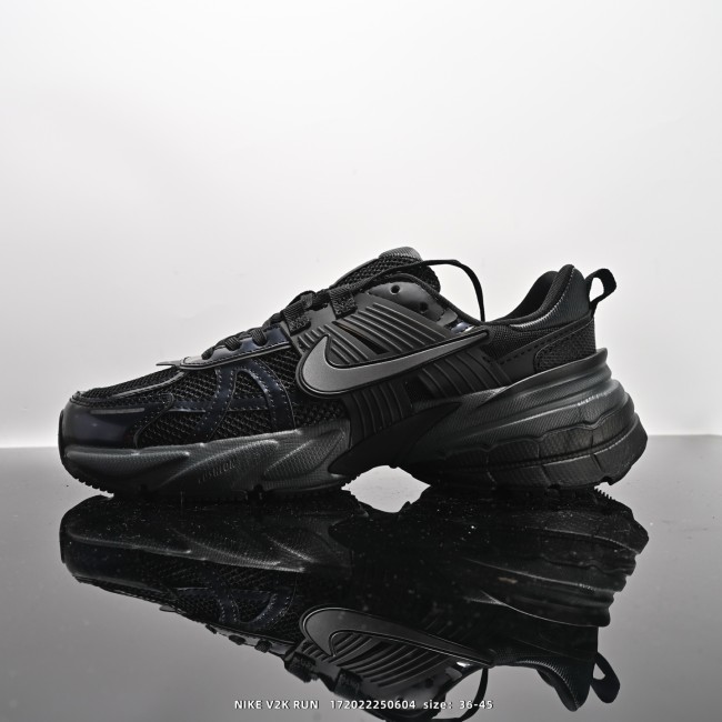 NK V2K Run Runtekk BLK