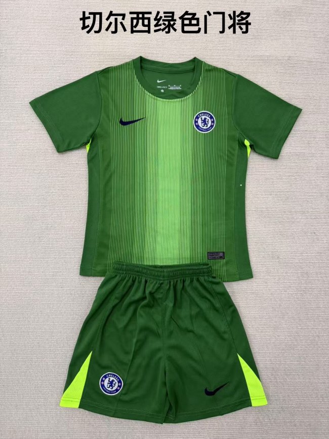 25/26 Chelsea Goalkeeper Kids Kit