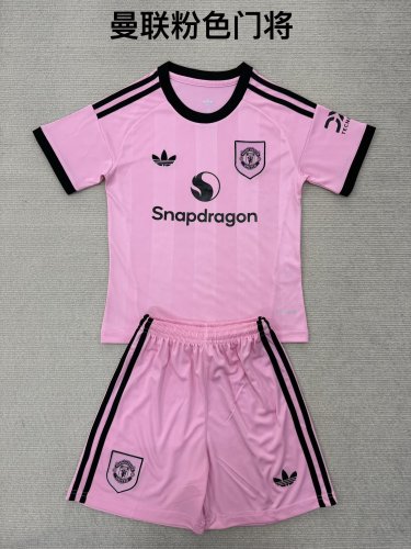 25/26 Manchester United Goalkeeper  Adult Uniform