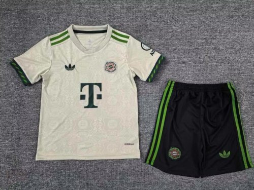 25/26 Bayern Munich Oktoberfest Kids Kit