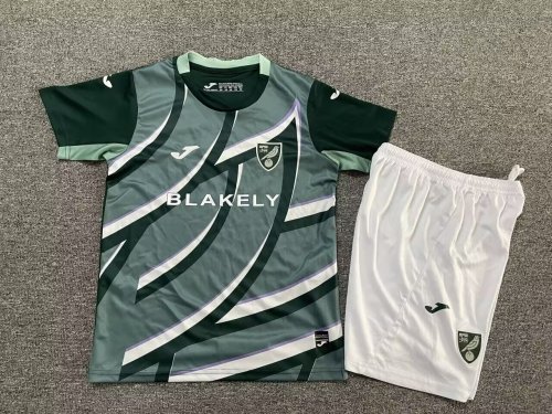 25/26 Norwich City Away Kid Kit
