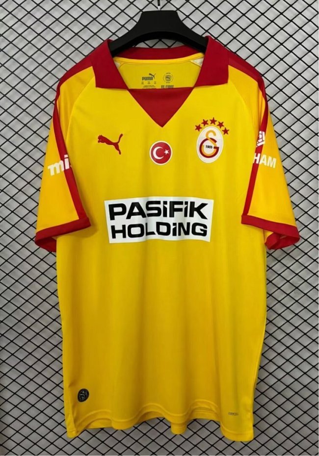 2026 Galatasaray Retro Yellow Jersey | Fan Version