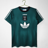 Retro 1995/96 Liverpool Green Jersey