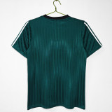 Retro 1995/96 Liverpool Green Jersey
