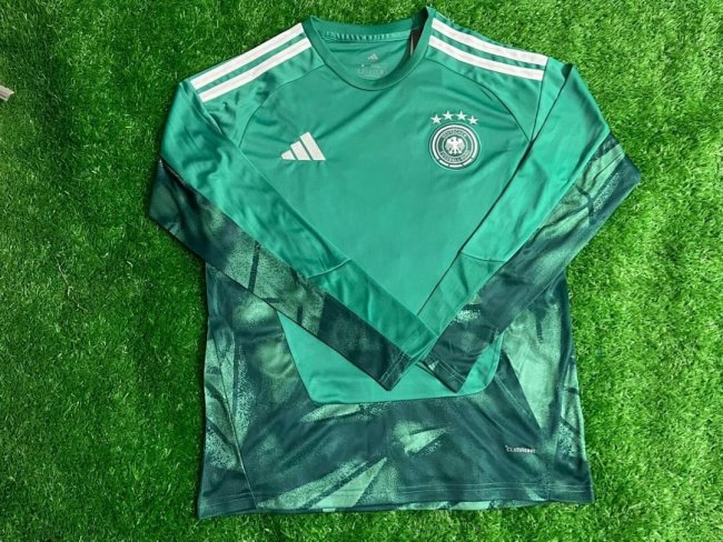 Fan Version |  2026 Germany Goalkeeper Long Sleeve Jersey