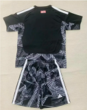 26/27 Manchester United Goalkeeper Kids Kit