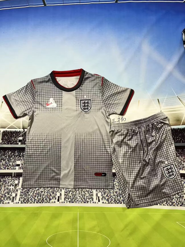 2026 England x Palace Special Edition Kids Kit