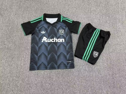 26/27 Lens Away Kids Kit