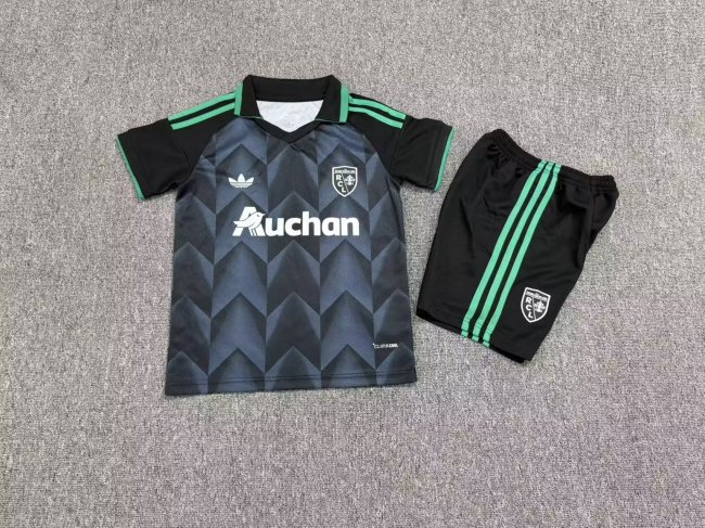 26/27 Lens Away Kids Kit