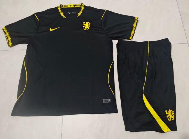 26/27 Chelsea Home Adult Uniform
