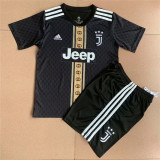 21-22 Juventus FC (GUCCI) Set.Jersey & Short High Quality