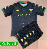 Kids kit 21-22 Venezia home Thailand Quality