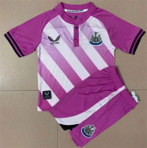 Kids kit  21-22 Newcastle United (Goalkeeper) Thailand Quality