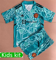 Kids kit 22-23 Manchester United (Goalkeeper) Thailand Quality