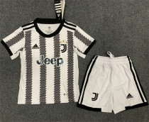 Kids kit 22-23 Juventus home Thailand Quality
