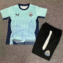 Kids kit  22-23 Newcastle United (Training clothes) Thailand Quality