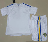 Kids kit 23-24 Leeds United home (BOXT) Thailand Quality