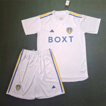 23-24 Leeds United home (BOXT)Set.Jersey & Short High Quality