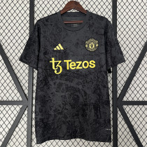23-24 Manchester United (Training clothes) Fans Version Thailand Quality