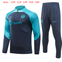 Young 23-24 Barcelona (greensleeves) Sweater tracksuit set