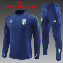 Young 24-25 Italy (sapphire blue) Sweater tracksuit set