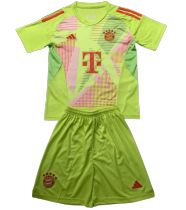 24-25 Bayern München (Goalkeeper) Set.Jersey & Short High Quality