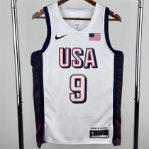 The United States team at the 24th Olympic Games  24年奥运会 美国队 白色 9号 哈利伯顿