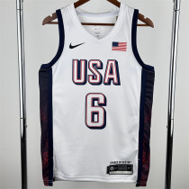 The United States team at the 24th Olympic Games 24年奥运会 美国队 白色 6号 詹姆斯