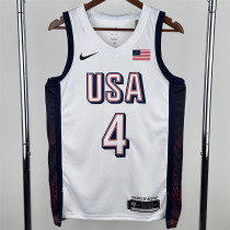 The United States team at the 24th Olympic Games 24年奥运会 美国队 白色 4号 库里