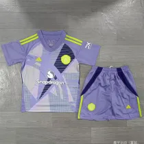 Kids kit 24-25 Manchester United (Goalkeeper) Thailand Quality