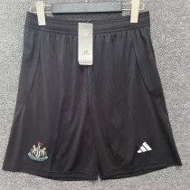 24-25 Newcastle United home Soccer shorts Thailand Quality
