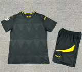 Kids kit 24-25 Wolverhampton Wanderers Away Thailand Quality