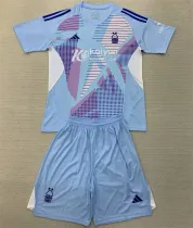 24-25 Nottingham Forest (Goalkeeper) Set.Jersey & Short High Quality