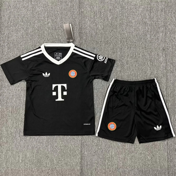 Kids kit 24-25 Bayern München (Goalkeeper) Thailand Quality