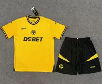 24-25 Wolverhampton Wanderers F.C. home Set.Jersey & Short High Quality
