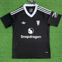 24-25 Manchester United (Goalkeeper) Fans Version Thailand Quality
