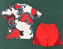24-25 Bayern München (Special Edition) Set.Jersey & Short High Quality