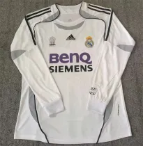 Long sleeve 2006 Real Madrid home Retro Jersey Thailand Quality
