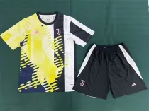 25-26 Juventus FC (Special Edition) Set.Jersey & Short High Quality